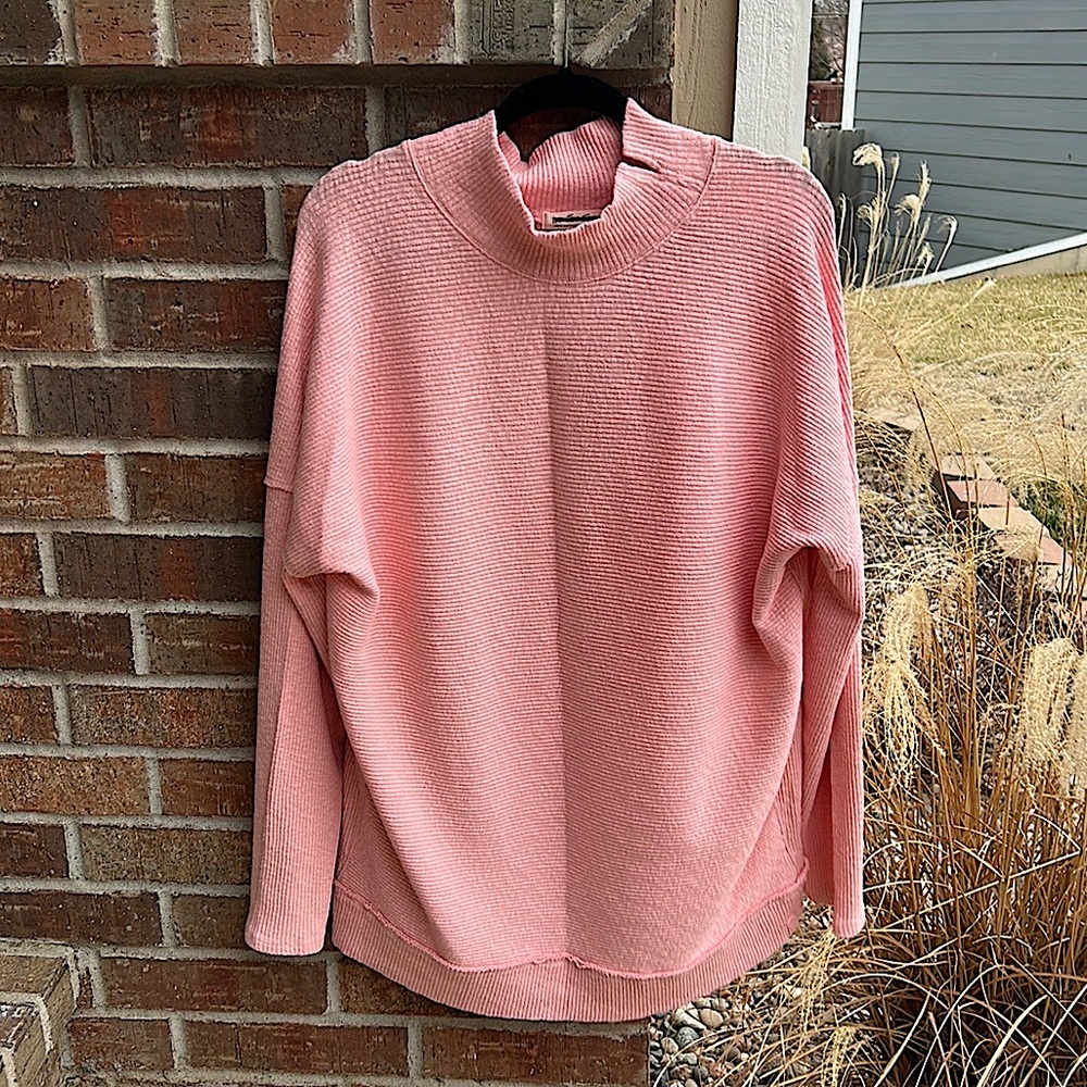WE THE FREE Ladies L Casey Top Mockneck Ribbed Pink Long Sleeve Shirt